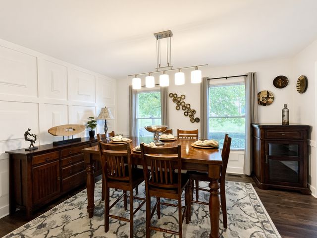 4 River Bend Road, Montgomery, IL 60538