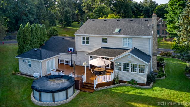 4 River Bend Road, Montgomery, IL 60538