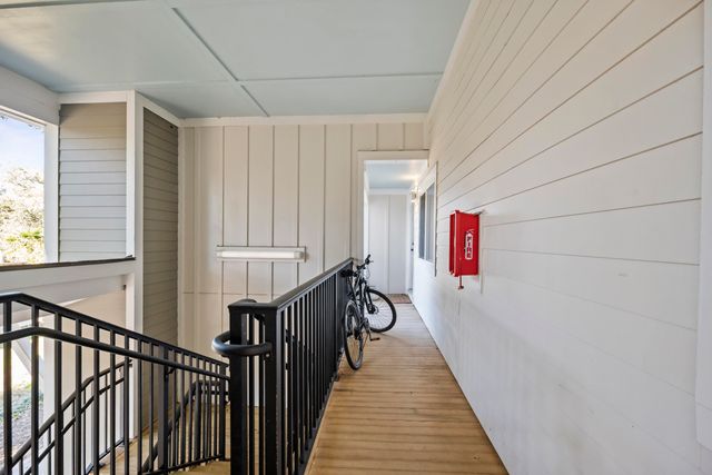 266 Alexandra Drive 11, Mount Pleasant, SC 29464