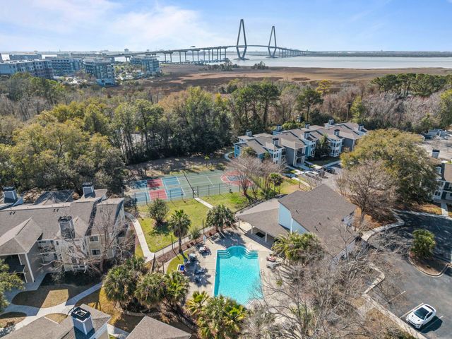 266 Alexandra Drive 11, Mount Pleasant, SC 29464