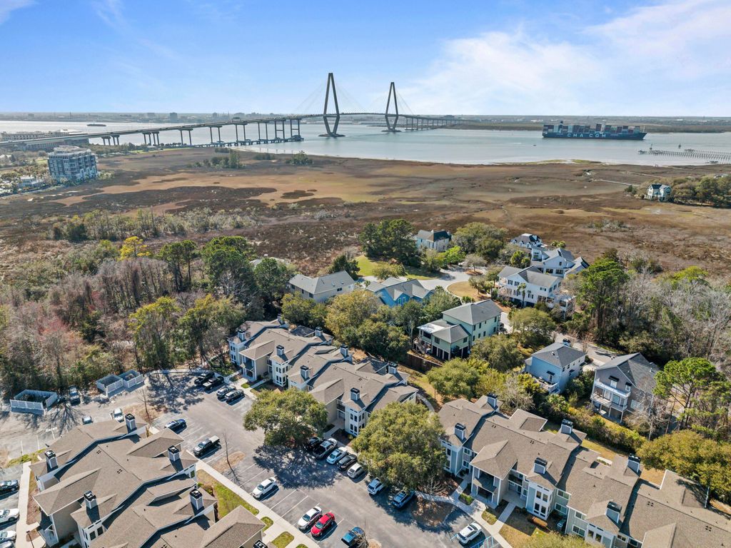 266 Alexandra Drive 11, Mount Pleasant, SC 29464