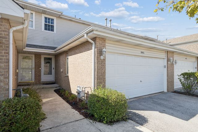 8415 Stratford Drive 8415, Tinley Park, IL 60487