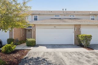 8415 Stratford Drive 8415, Tinley Park, IL 60487