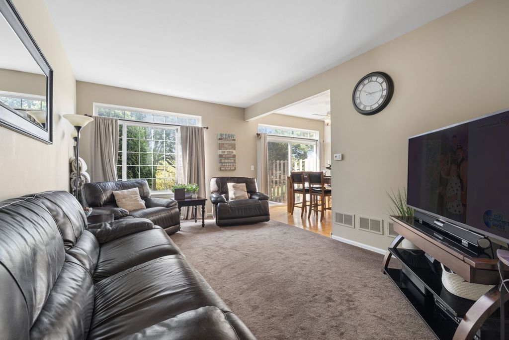 8415 Stratford Drive 8415, Tinley Park, IL 60487 — photo 4