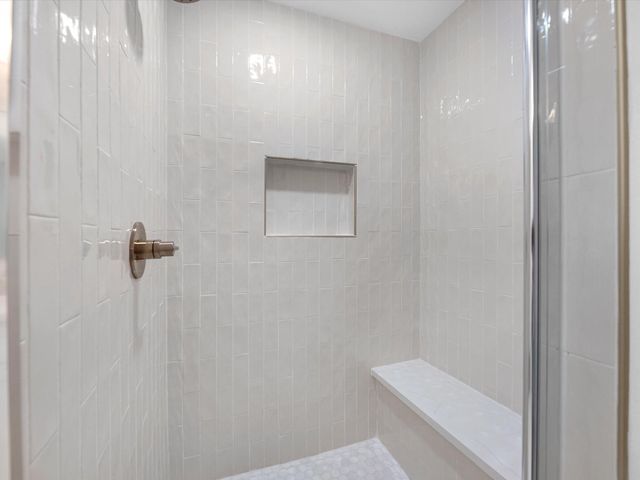 628 Oakdale Street, Shoreacres, TX 77571