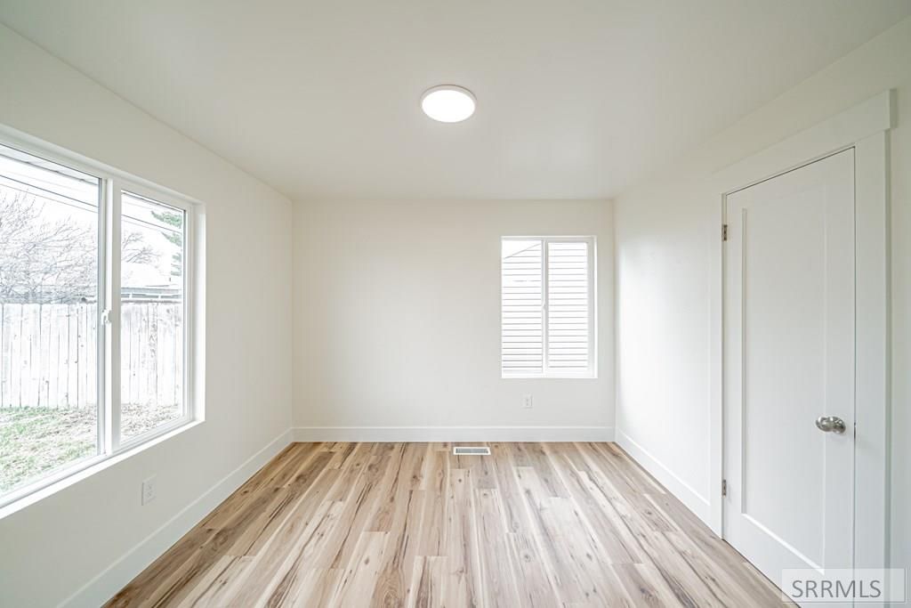 Image 16 of property listing at 201 Alpine Drive, Idaho Falls, ID 83403