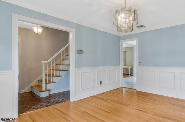 1 Linda Ln, North Plainfield Boro, NJ 07060