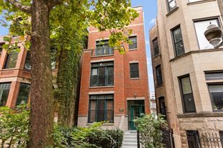 3534 N Reta Avenue 3, Chicago, IL 60657