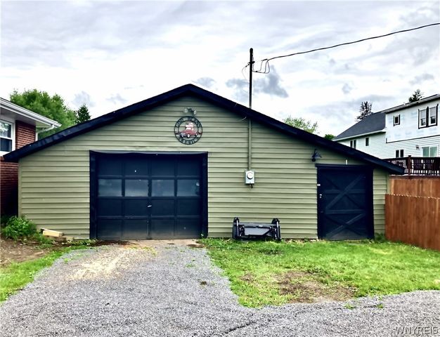 3005 Route 39, Yorkshire, NY 14009