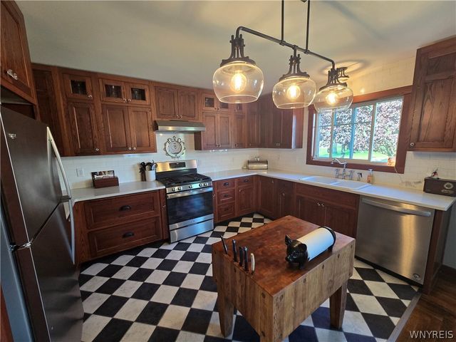3005 Route 39, Yorkshire, NY 14009