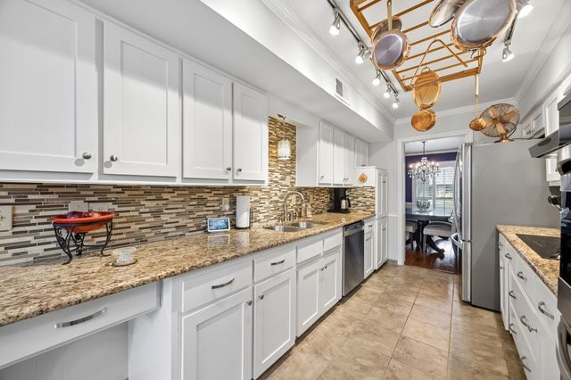 3773 Weeburn Drive, Dallas, TX 75229