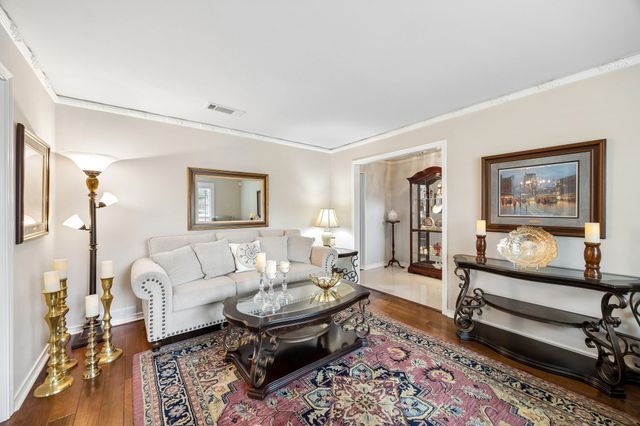 3773 Weeburn Drive, Dallas, TX 75229