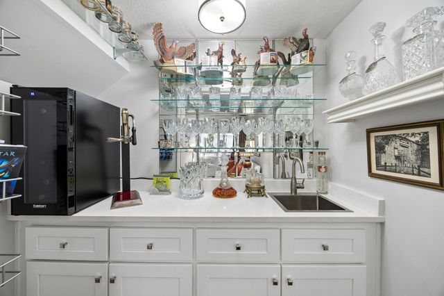 3773 Weeburn Drive, Dallas, TX 75229