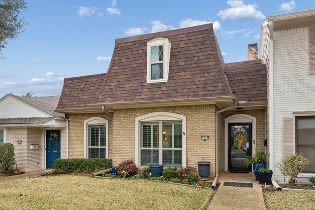 3773 Weeburn Drive, Dallas, TX 75229