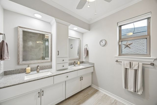 3773 Weeburn Drive, Dallas, TX 75229