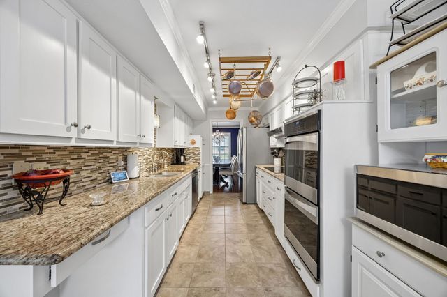 3773 Weeburn Drive, Dallas, TX 75229