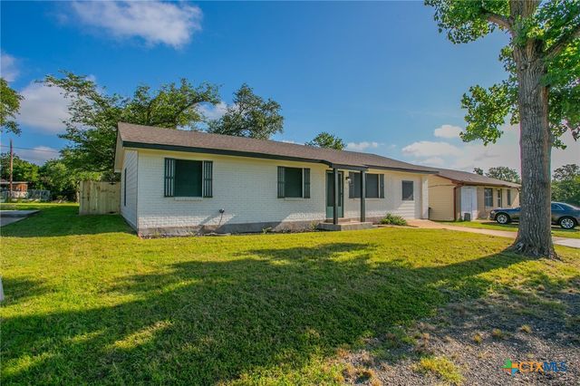 4049 Morgans Point Road, Belton, TX 76513
