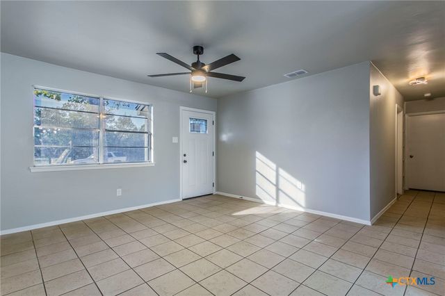 4049 Morgans Point Road, Belton, TX 76513