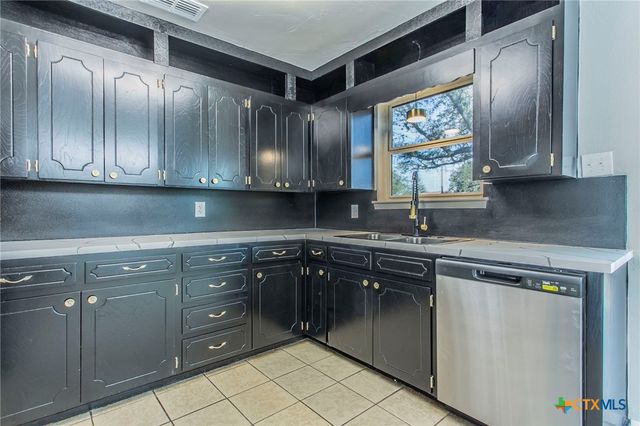 4049 Morgans Point Road, Belton, TX 76513