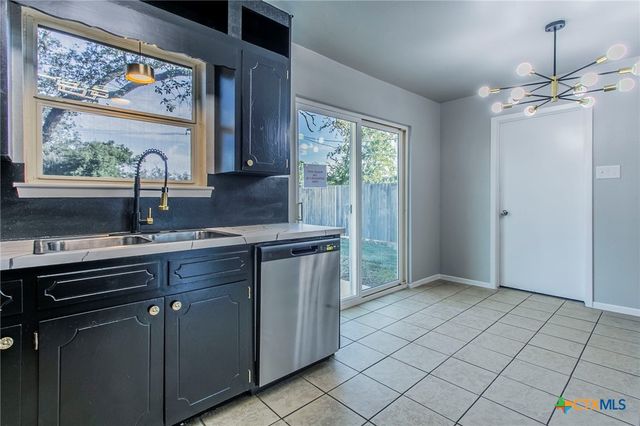 4049 Morgans Point Road, Belton, TX 76513