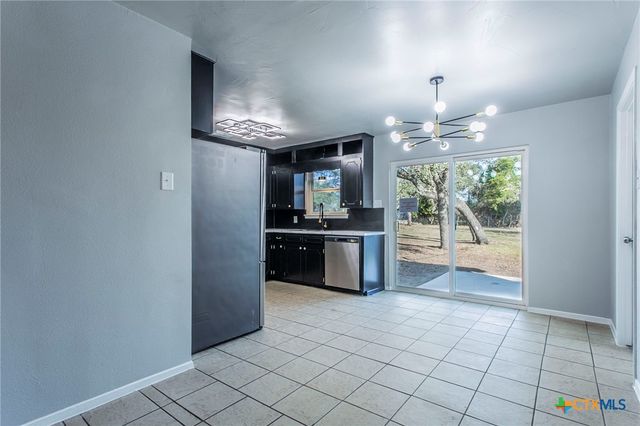 4049 Morgans Point Road, Belton, TX 76513