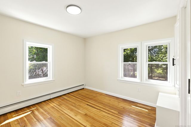 11 Westbrook Street, East Hartford, CT 06108