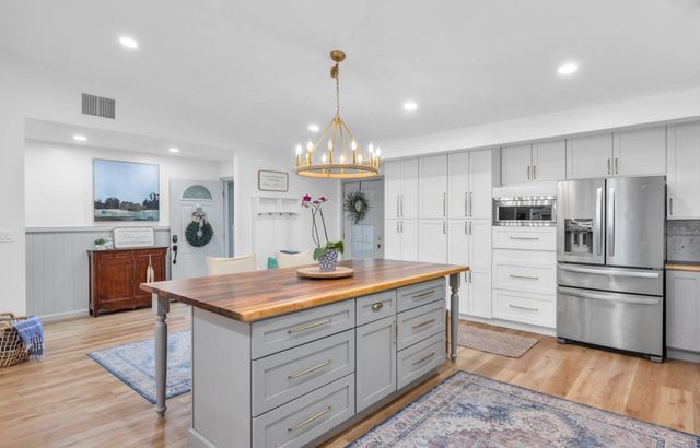 262 Hapakolu Pl, Kihei, HI 96753