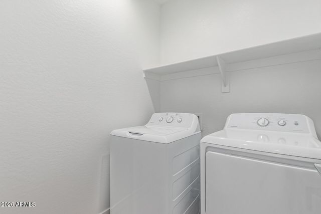 12535 W Kaler Drive, Glendale, AZ 85307