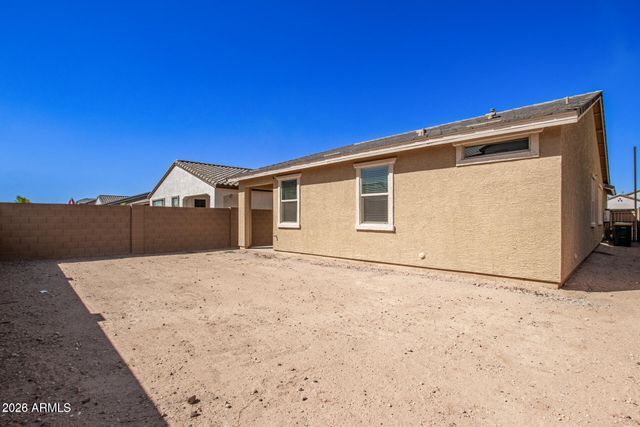 12535 W Kaler Drive, Glendale, AZ 85307