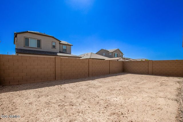 12535 W Kaler Drive, Glendale, AZ 85307