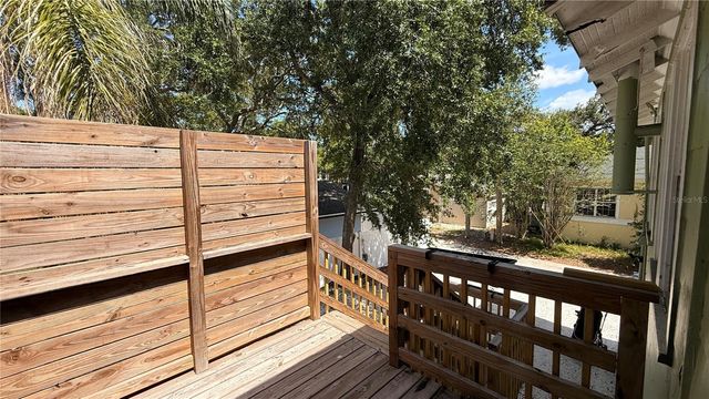 905 JONES STREET, Clearwater, FL 33755
