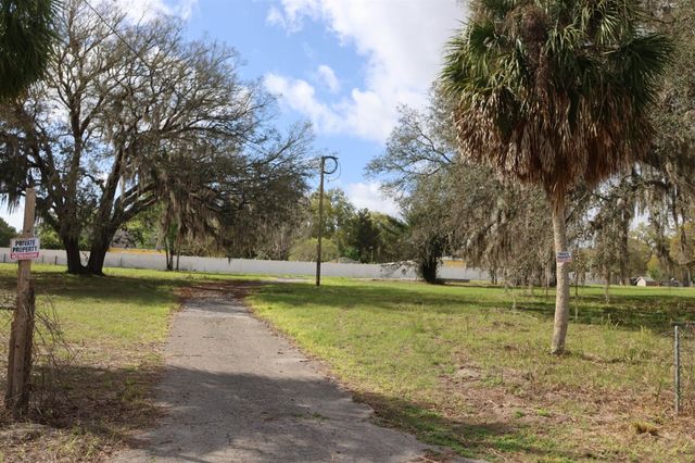 11234 SE 121ST LANE ROAD, Belleview, FL 34420