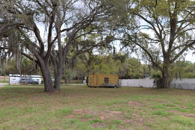 11234 SE 121ST LANE ROAD, Belleview, FL 34420