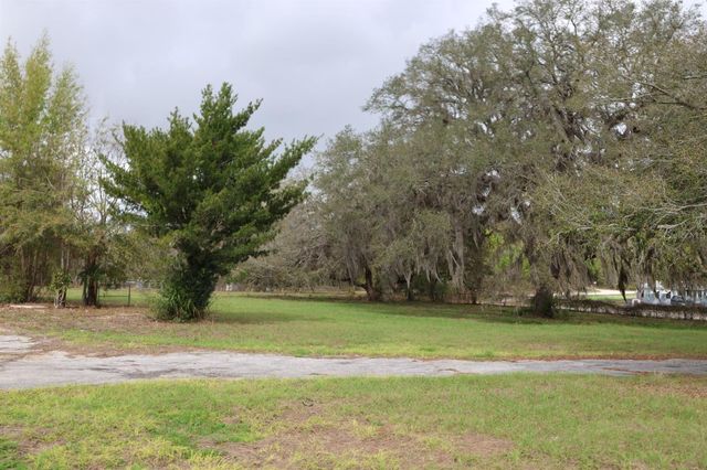 11234 SE 121ST LANE ROAD, Belleview, FL 34420