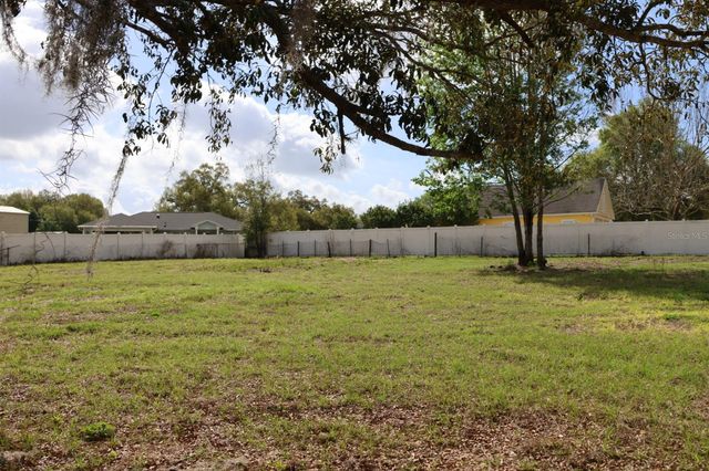11234 SE 121ST LANE ROAD, Belleview, FL 34420