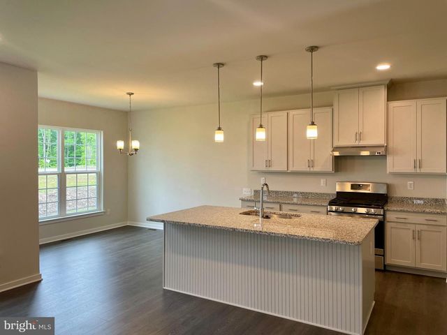 905 FORSYTHIA CT, Townsend, DE 19734