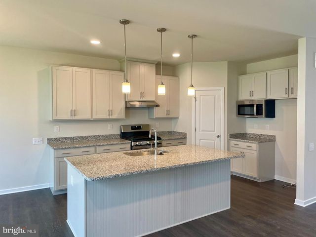 905 FORSYTHIA CT, Townsend, DE 19734