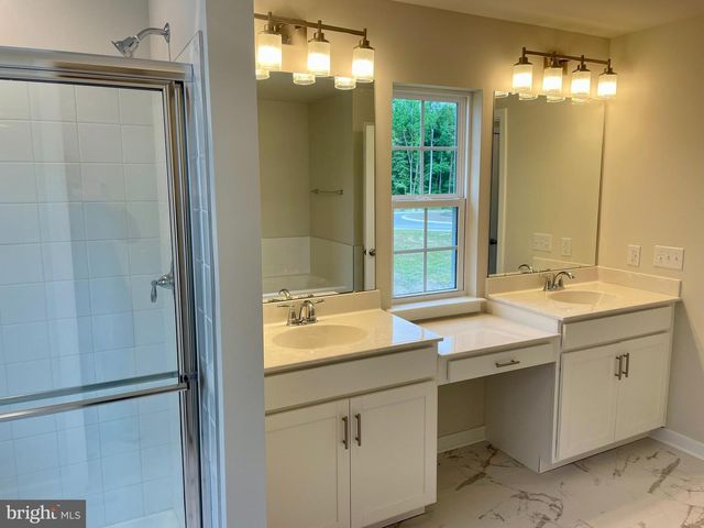 905 FORSYTHIA CT, Townsend, DE 19734