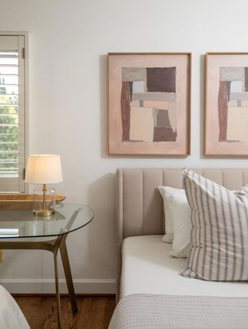 1331 Hoover Street, Menlo Park, CA 94025