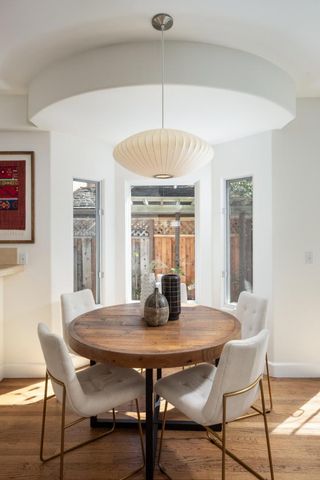 1331 Hoover Street, Menlo Park, CA 94025