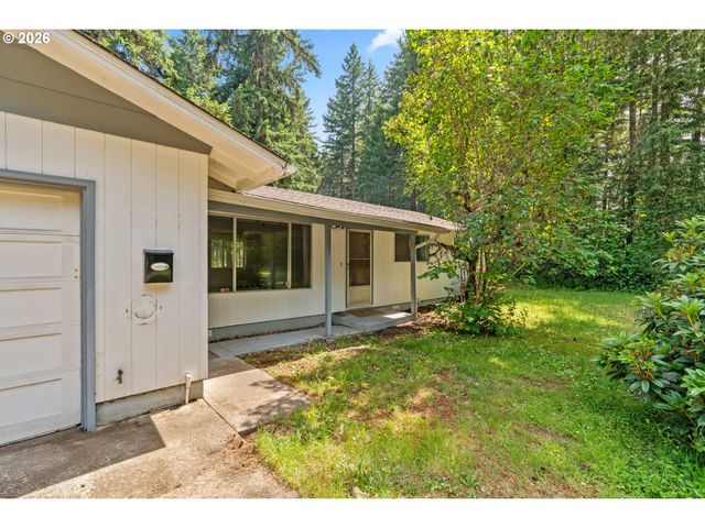 23560 SUTTLE Rd, Veneta, OR 97487