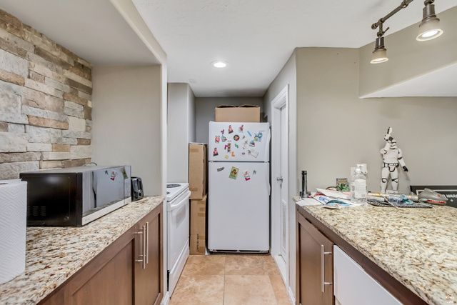 90 W 7500 S, Midvale, UT 84047