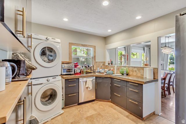 90 W 7500 S, Midvale, UT 84047