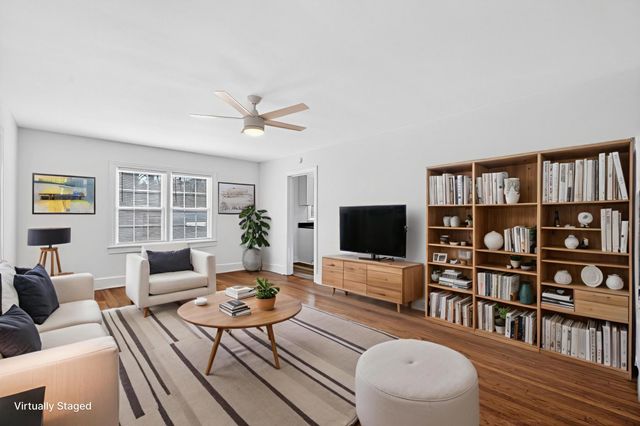 111 Oakleaf Drive, Spartanburg, SC 29301