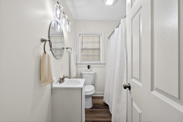 111 Oakleaf Drive, Spartanburg, SC 29301