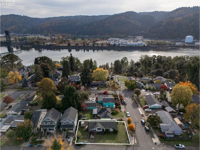 7750 N DECATUR St, Portland, OR 97203