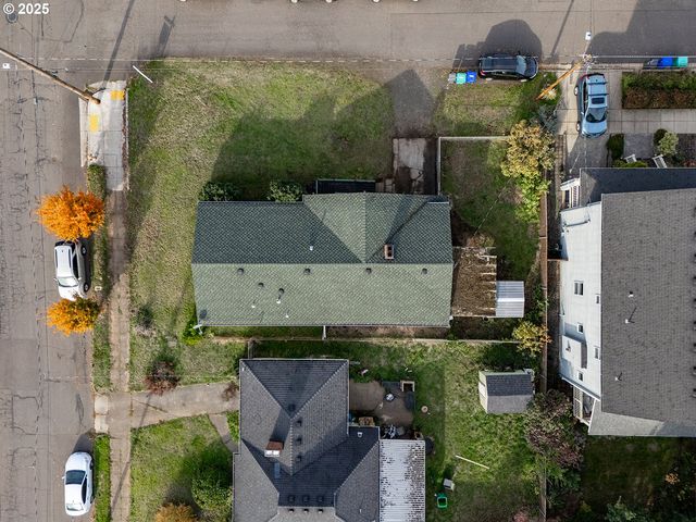 7750 N DECATUR St, Portland, OR 97203