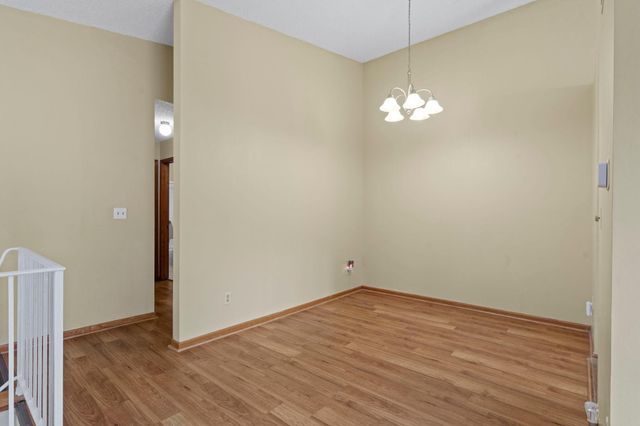 5189 Beachside Drive, Hopkins, MN 55343