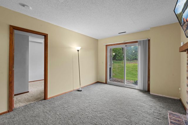 5189 Beachside Drive, Hopkins, MN 55343