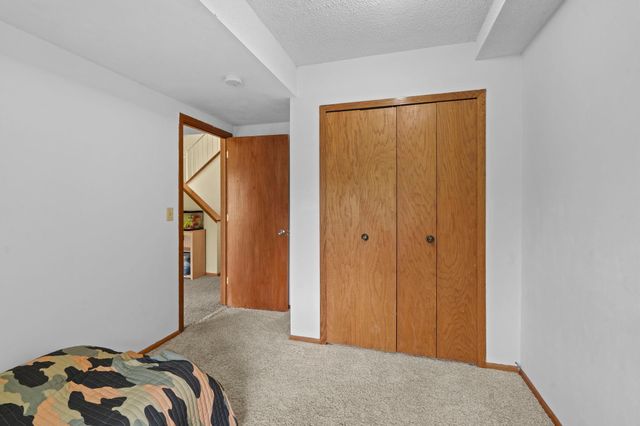 5189 Beachside Drive, Hopkins, MN 55343